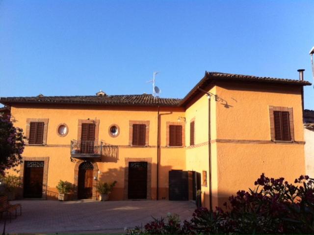 פוליניו B&B Il Casale מראה חיצוני תמונה
