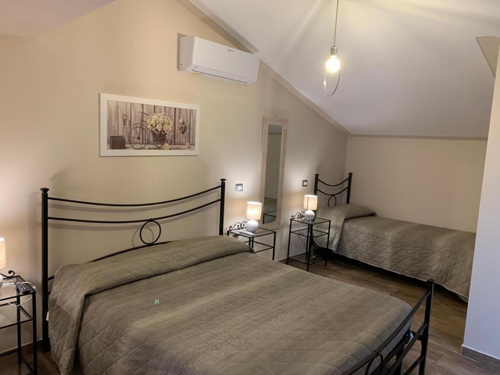 פוליניו B&B Il Casale מראה חיצוני תמונה